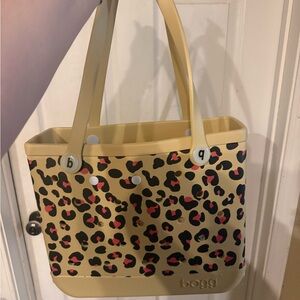 Beige Leopard Print Tote Bag with Red Accents